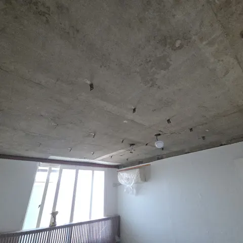 천장교체 철거 후 상태